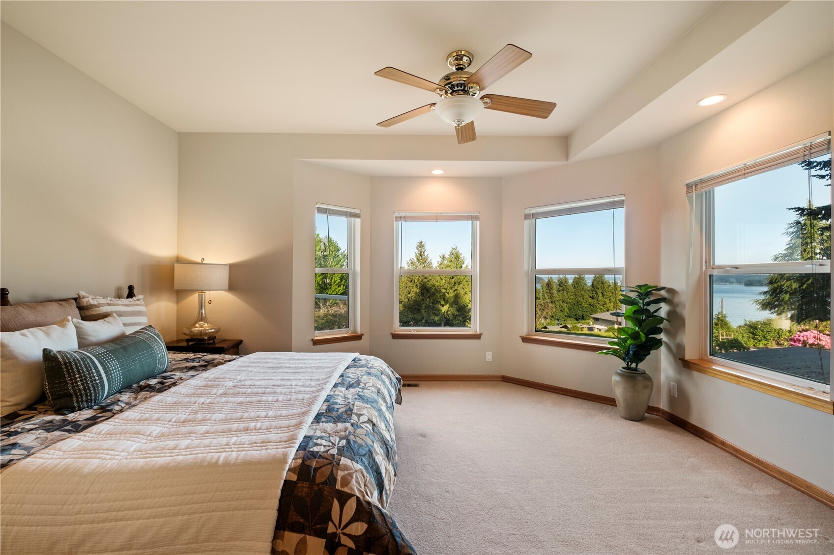 8151 E Seaview Drive Port Orchard WA 98366