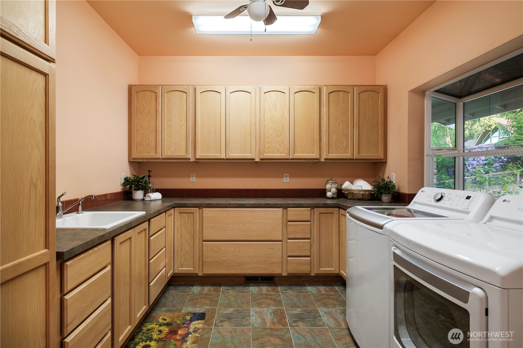 8151 E Seaview Drive Port Orchard WA 98366