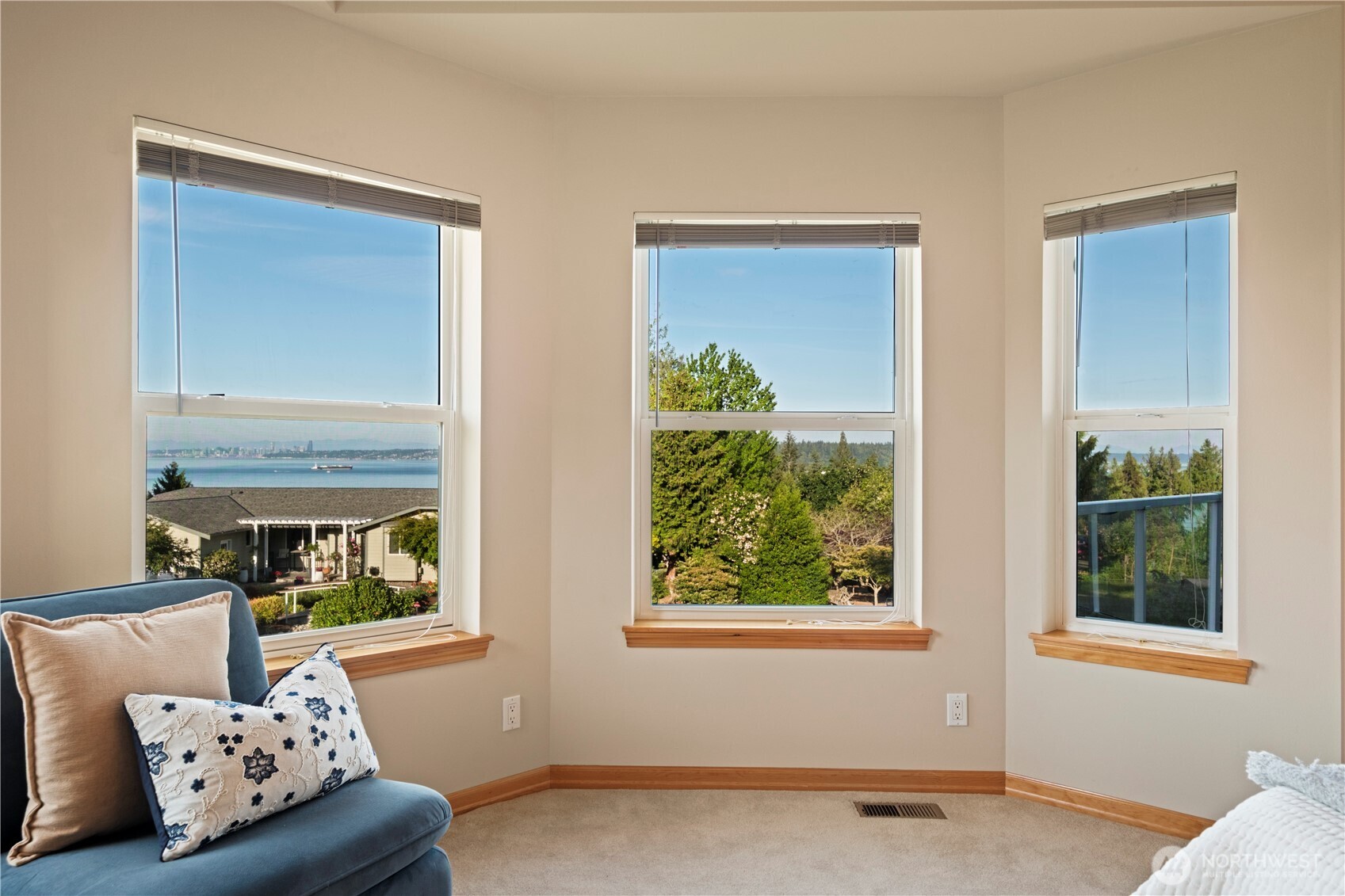 8151 E Seaview Drive Port Orchard WA 98366