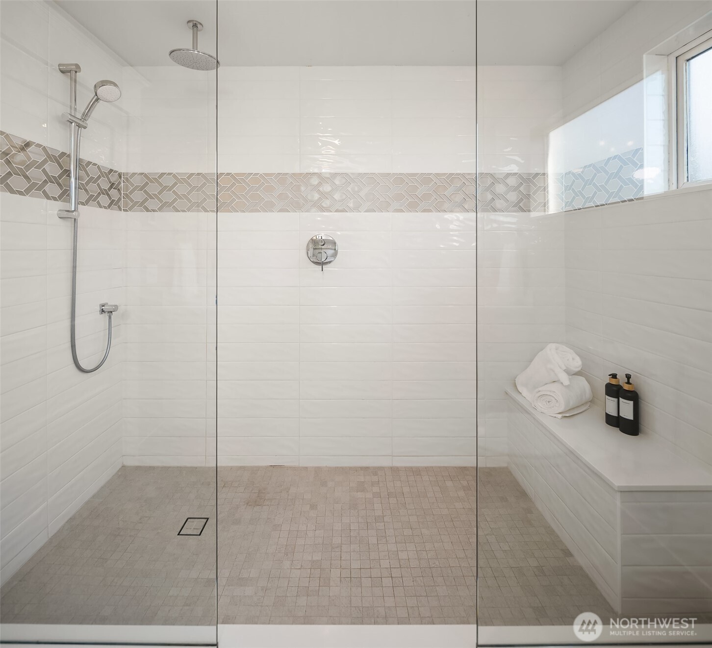 7025 23rd Avenue NW Seattle WA 98117