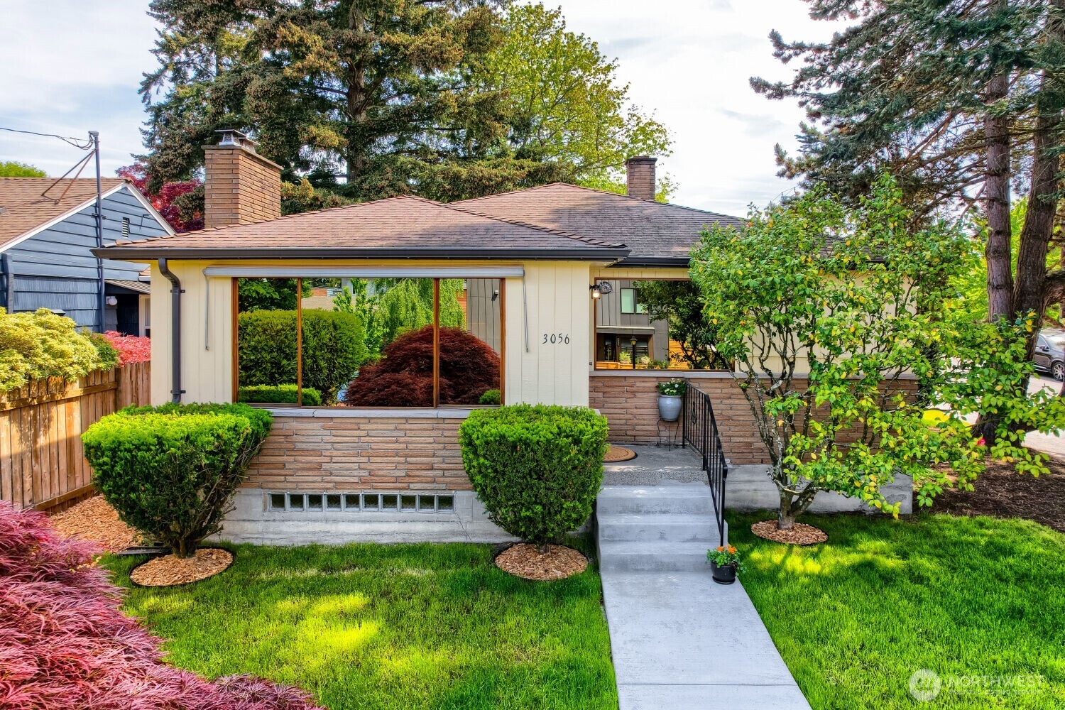 3056 50th Avenue SW Seattle WA 98116