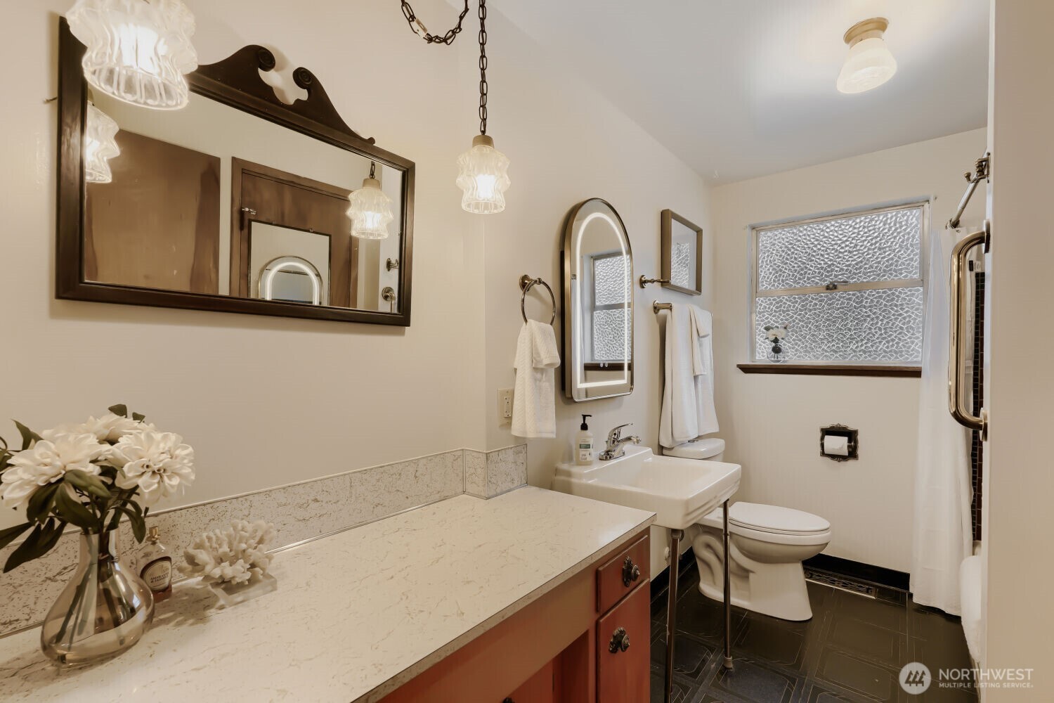 3056 50th Avenue SW Seattle WA 98116