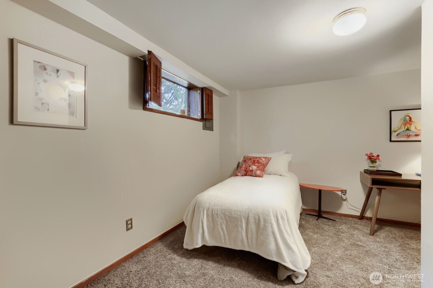 3056 50th Avenue SW Seattle WA 98116