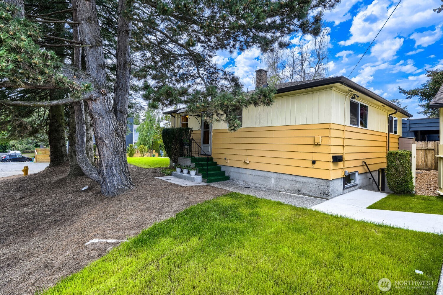 3056 50th Avenue SW Seattle WA 98116