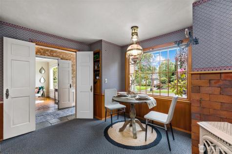 1875 E Hamlin Street Seattle WA 98112