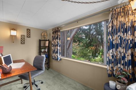 1875 E Hamlin Street Seattle WA 98112
