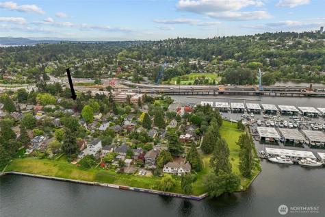 1875 E Hamlin Street Seattle WA 98112