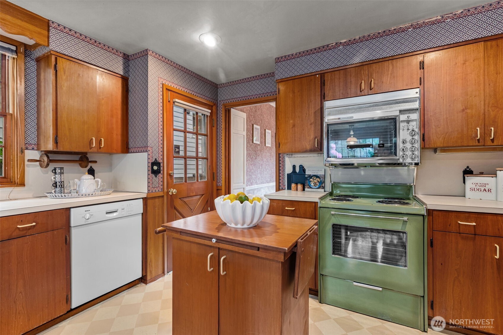 1875 E Hamlin Street Seattle WA 98112