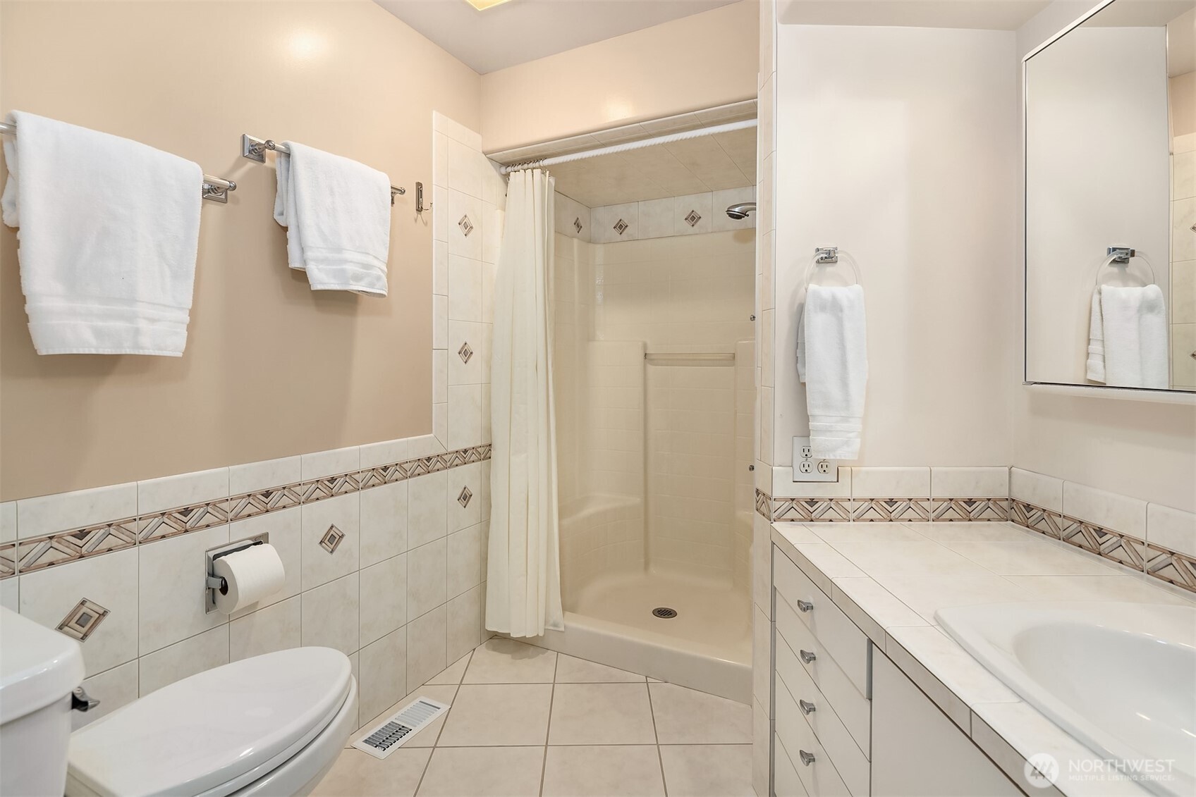 7081 47th Avenue W Mukilteo WA 98275