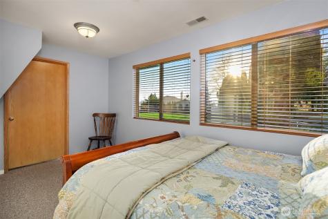 7081 47th Avenue W Mukilteo WA 98275