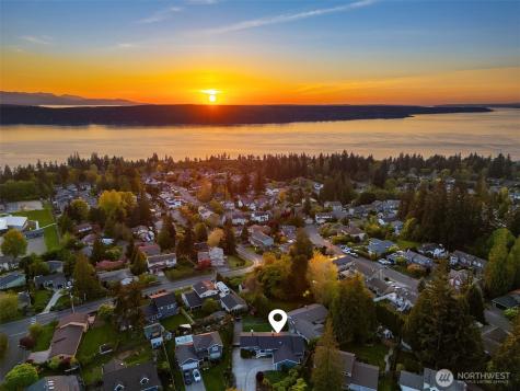 7081 47th Avenue W Mukilteo WA 98275