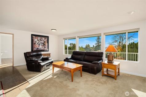 7081 47th Avenue W Mukilteo WA 98275