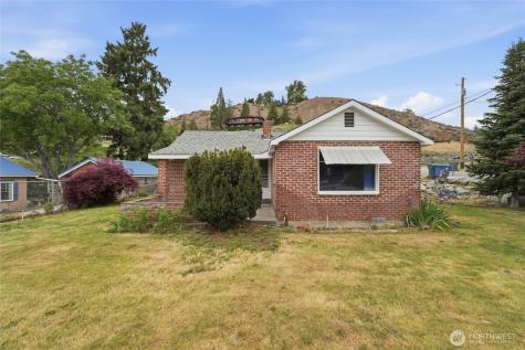 233 E Gibson Chelan WA 98816