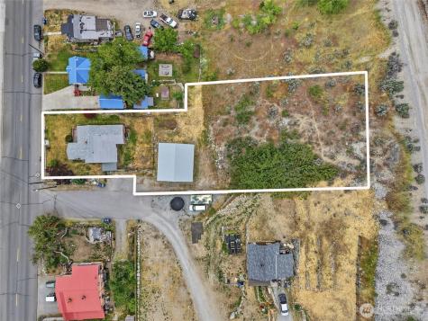 233 E Gibson Chelan WA 98816