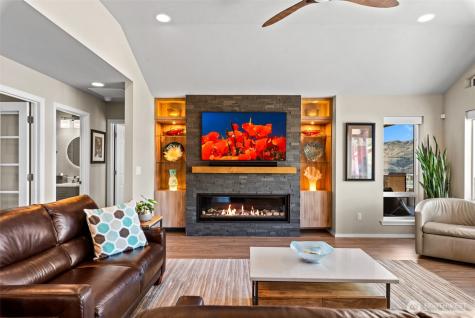 204 Stehekin Way Chelan WA 98816