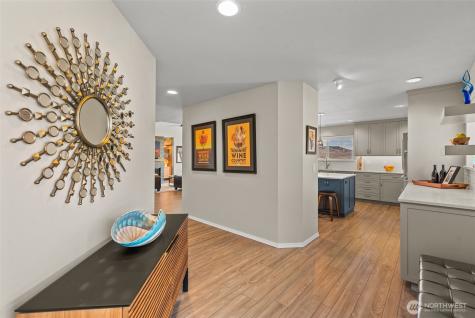 204 Stehekin Way Chelan WA 98816