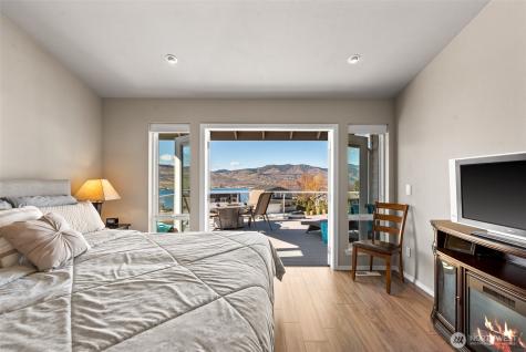 204 Stehekin Way Chelan WA 98816