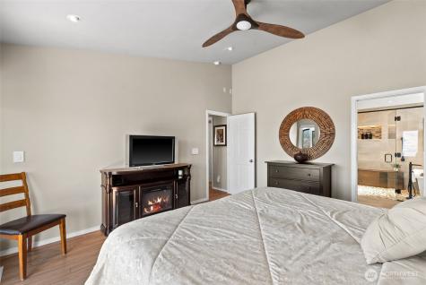 204 Stehekin Way Chelan WA 98816