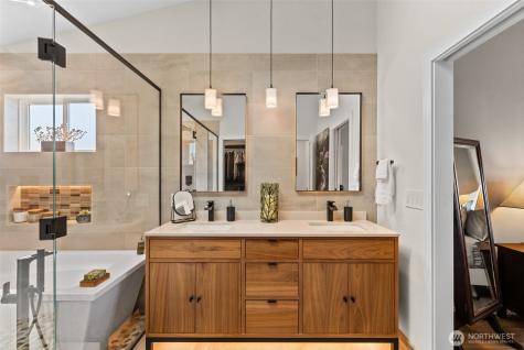 204 Stehekin Way Chelan WA 98816