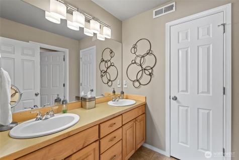 204 Stehekin Way Chelan WA 98816