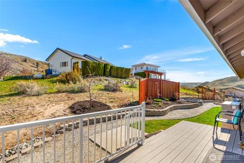 204 Stehekin Way Chelan WA 98816