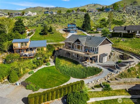 204 Stehekin Way Chelan WA 98816