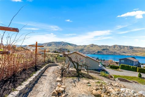 204 Stehekin Way Chelan WA 98816