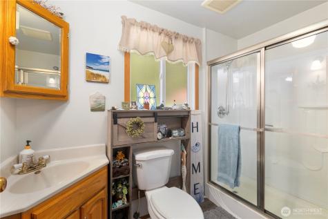 1089 State Route 4 Naselle WA 98638