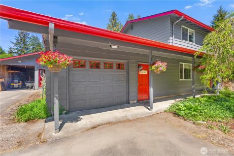1089 State Route 4 Naselle WA 98638
