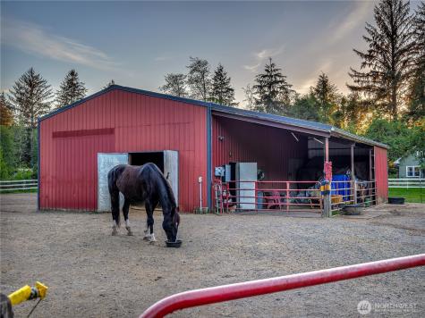 1089 State Route 4 Naselle WA 98638