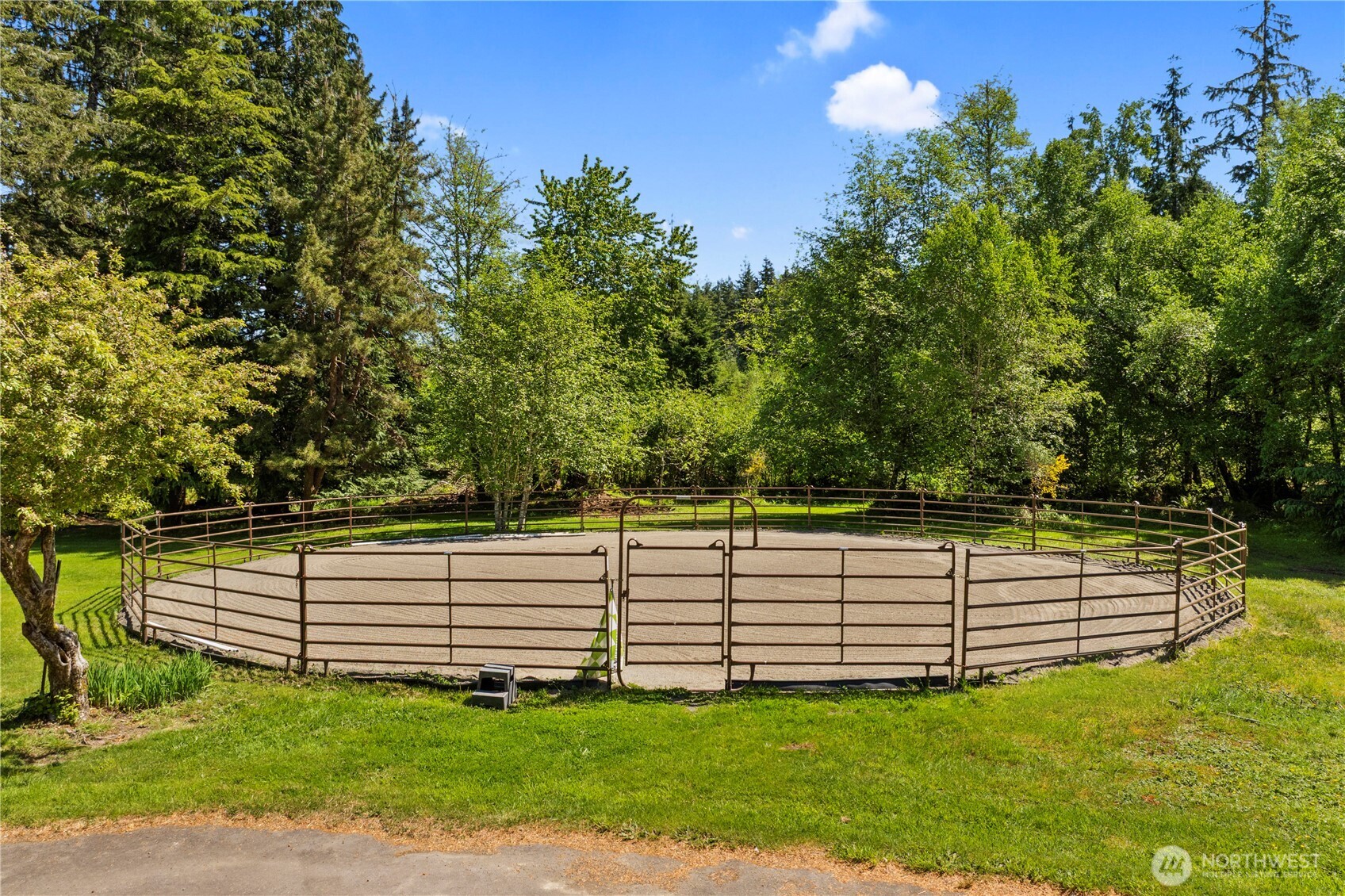 1089 State Route 4 Naselle WA 98638