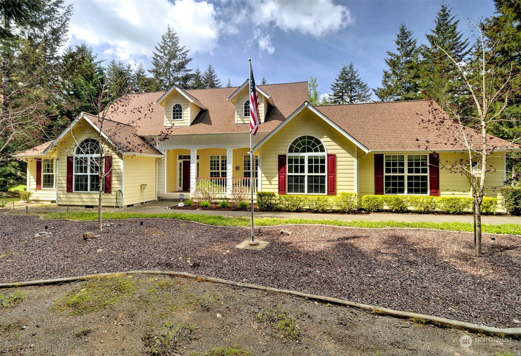 451 E Snowy Owl Drive Shelton WA 98584