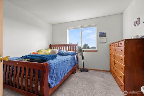 13617 68th Avenue Court E Puyallup WA 98373