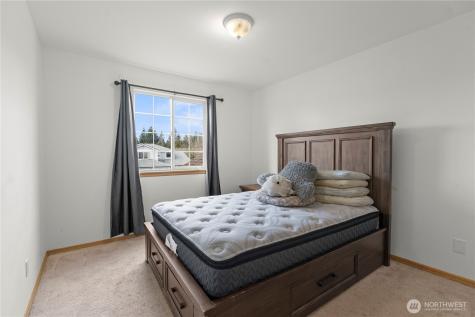 13617 68th Avenue Court E Puyallup WA 98373
