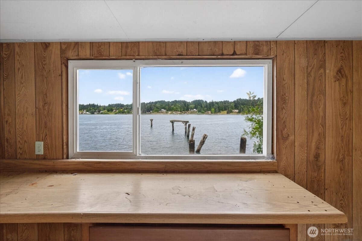 3717 Mathews Drive NW Bremerton WA 98312