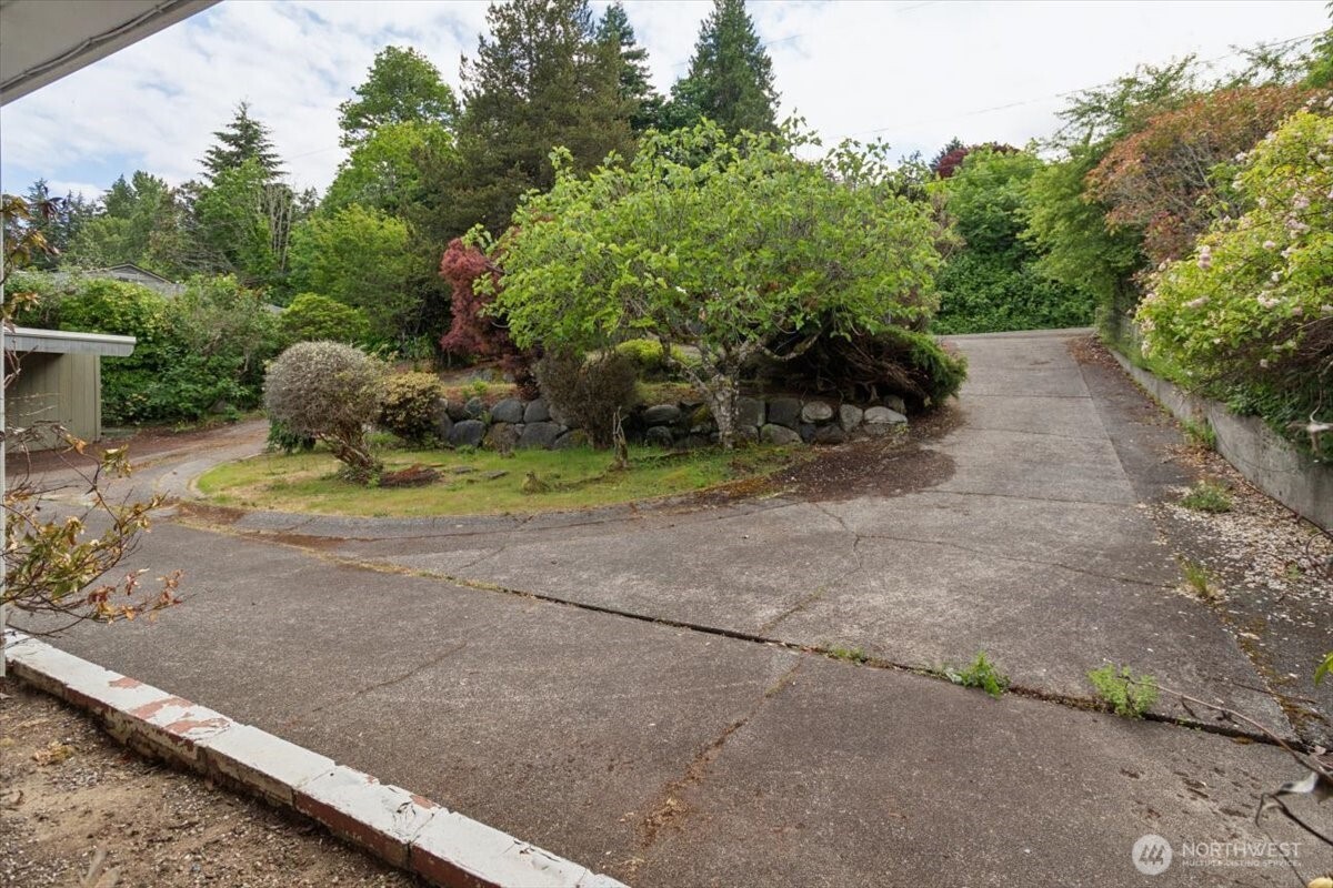 3717 Mathews Drive NW Bremerton WA 98312