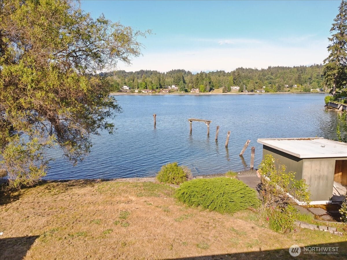 3717 Mathews Drive NW Bremerton WA 98312