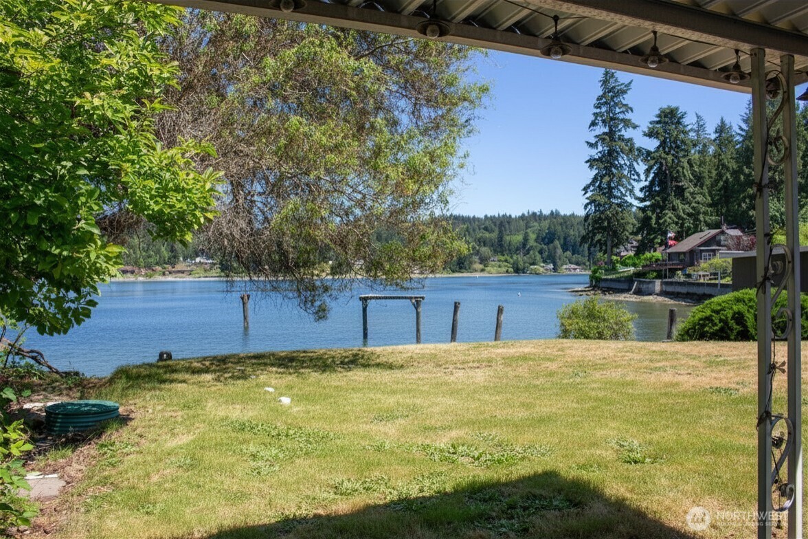 3717 Mathews Drive NW Bremerton WA 98312