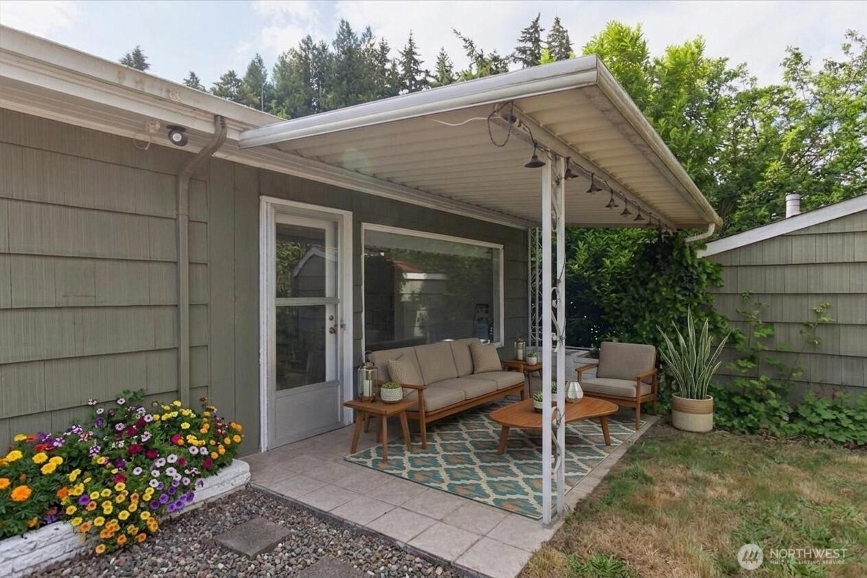 3717 Mathews Drive NW Bremerton WA 98312