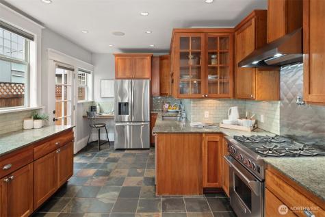 159 Blaine Street Seattle WA 98109