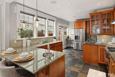 159 Blaine Street Seattle WA 98109
