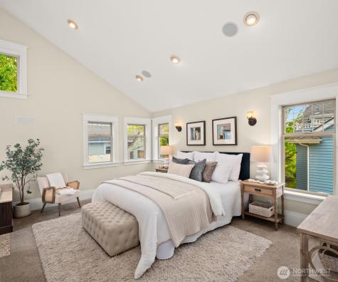 159 Blaine Street Seattle WA 98109
