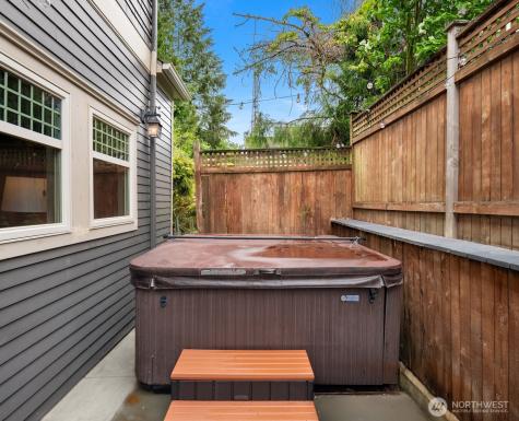 159 Blaine Street Seattle WA 98109