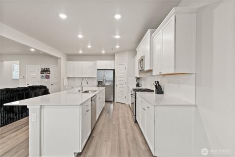 19802 137th Avenue E Graham WA 98338