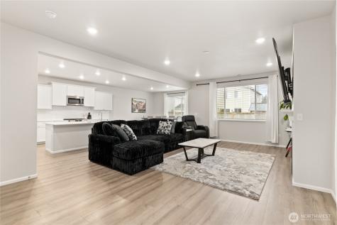 19802 137th Avenue E Graham WA 98338