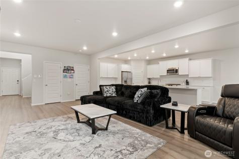 19802 137th Avenue E Graham WA 98338