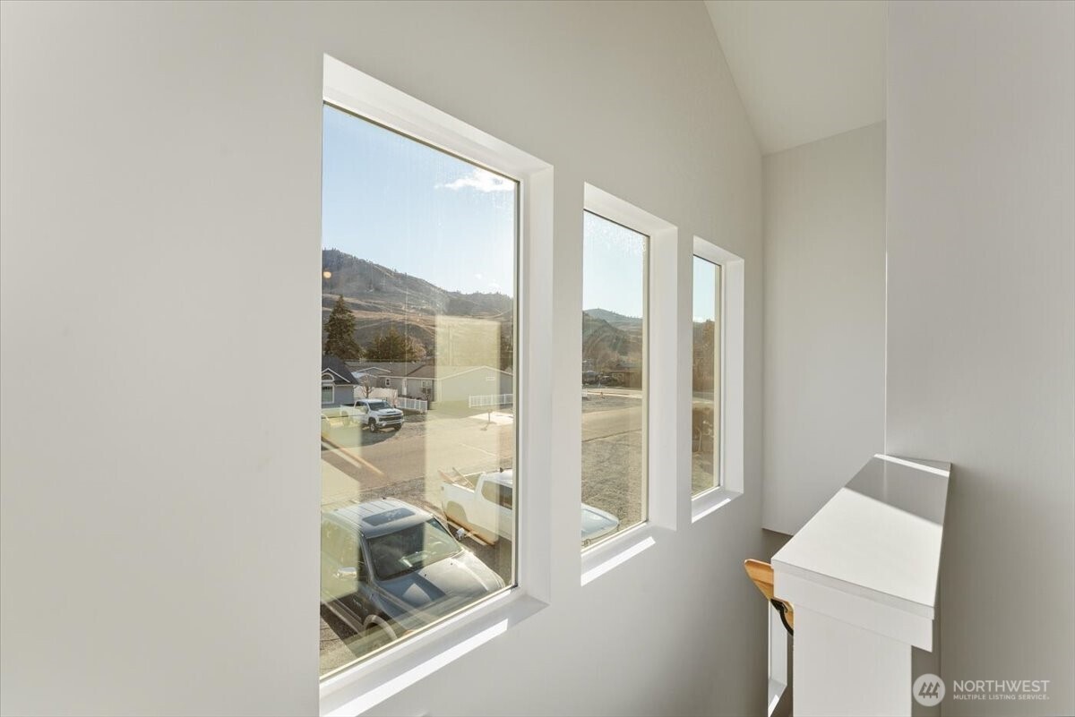 409 E Okanogan Avenue Chelan WA 98816