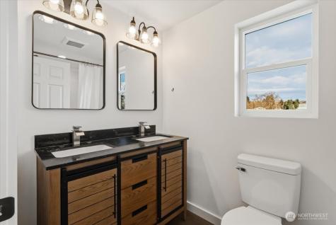 409 E Okanogan Avenue Chelan WA 98816