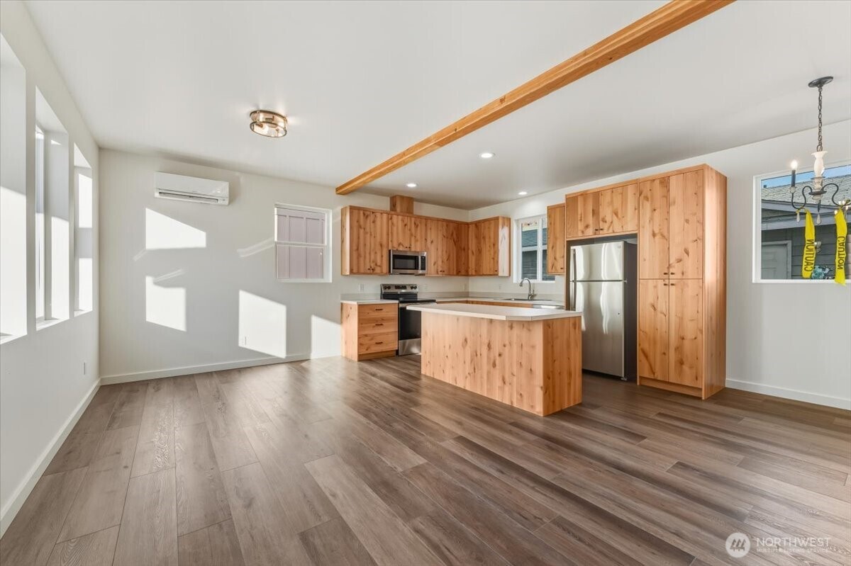 409 E Okanogan Avenue Chelan WA 98816
