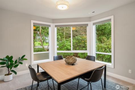 9726 Slater Avenue NE Kirkland WA 98033
